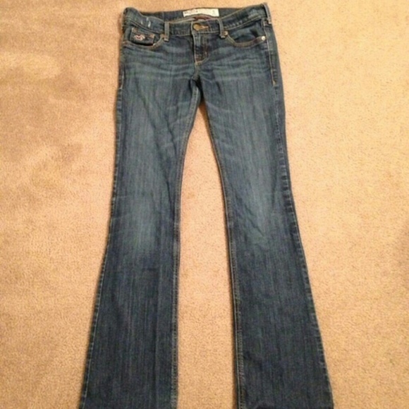 ❌traded❌Size 1 hollister Jean's for trade or sale