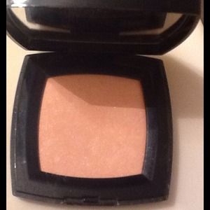 Authentic Chanel Pourde Universelle Rose Merville