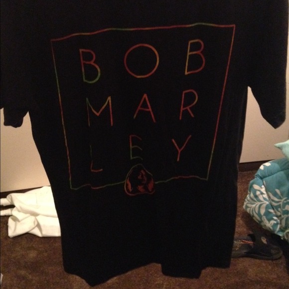 Bob Marley graphic tee