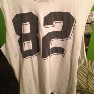 Tank muscle graphic tee