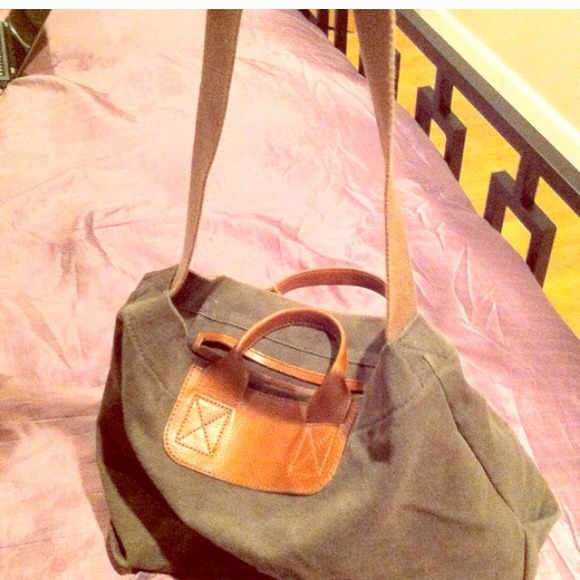 Madewell caravan bag for @mellytwist