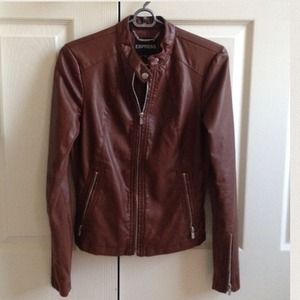 🚫SOLD🚫Express brown leather jacket. (Negotiable)