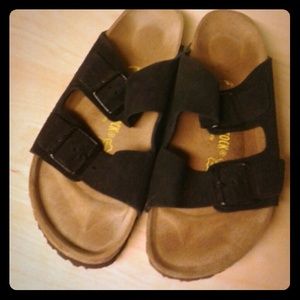 Black birkenstock sandals