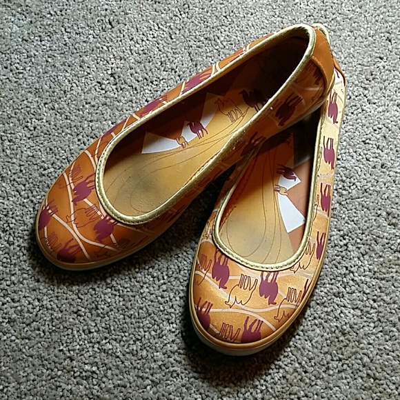 Camel print keds