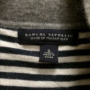 Banana Republic cardigan size S