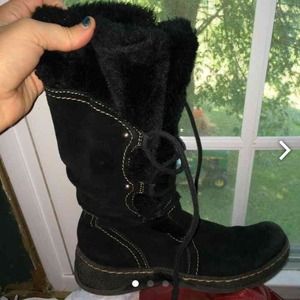 Bear Traps Furry boots! So cute!