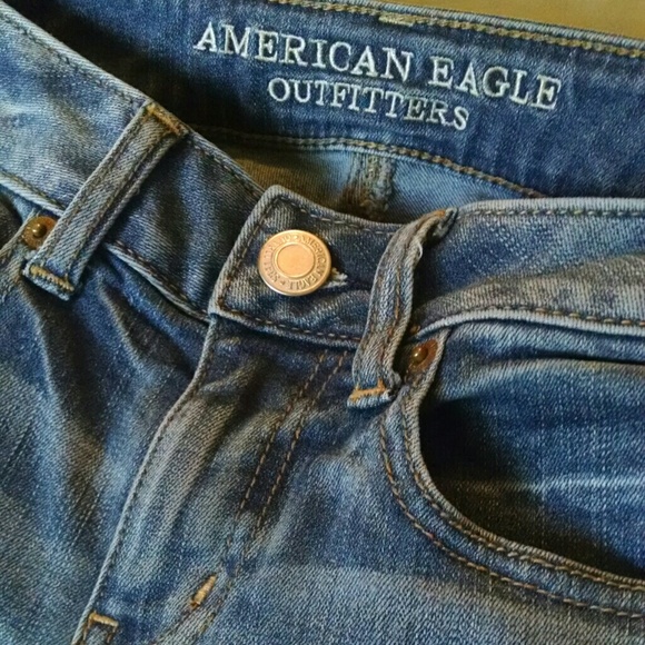 **bundled**American Eagle Outfitters artist jeans
