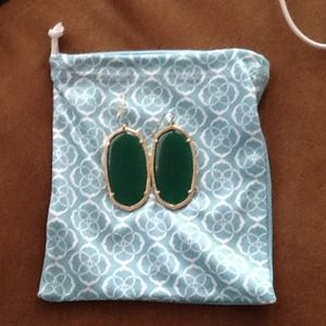 Kendra Scott Danielle earrings. Emerald green