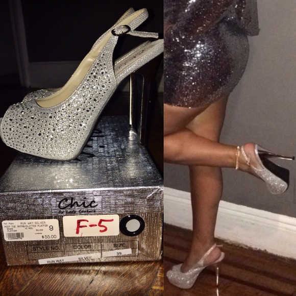 Sparkly Silver Diamond Heels - Picture 2 of 4
