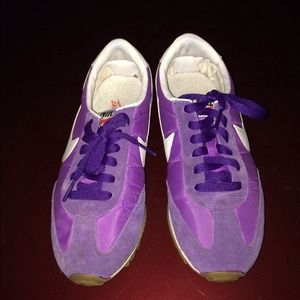 Purple sneaker