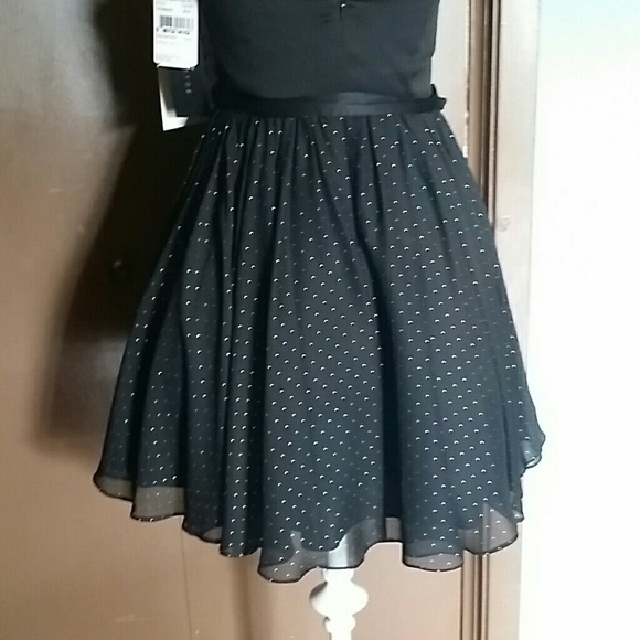 πHost Pickπ!AIDAN. MATTOX BLACK COCKTAIL DRESS - Picture 3 of 4