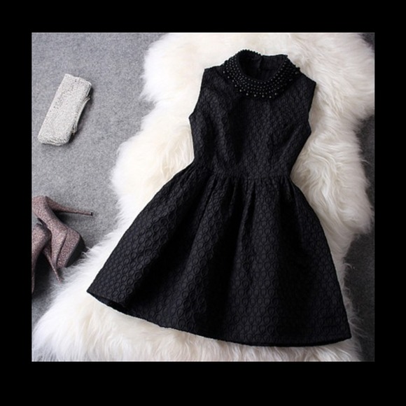 Pretty and Elegant Dress, very nice fabric!