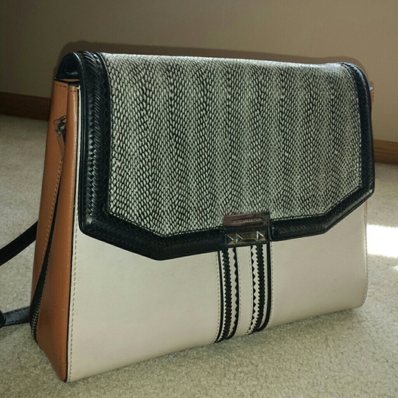 SOLD BCBG MAX AZRIA "Allie" handbag - Picture 1 of 4
