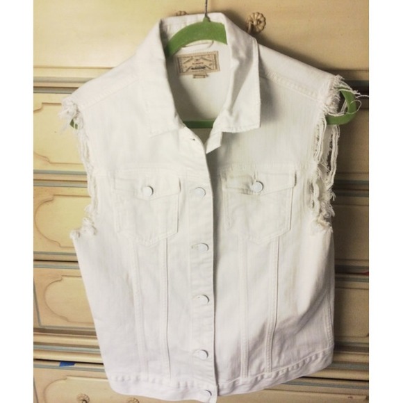 💕All Saints | White Distressed Denim Vest