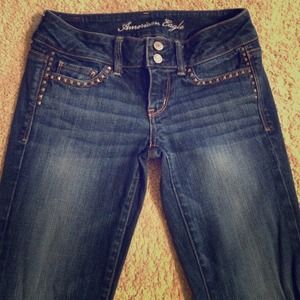 SALE!!! American Eagle capris!
