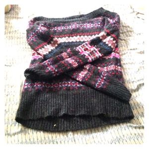 American eagle sweater