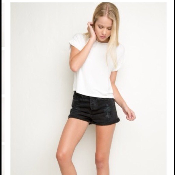 REDUCED!! 🎉🎉🎉🎉Brandy Melville White Top