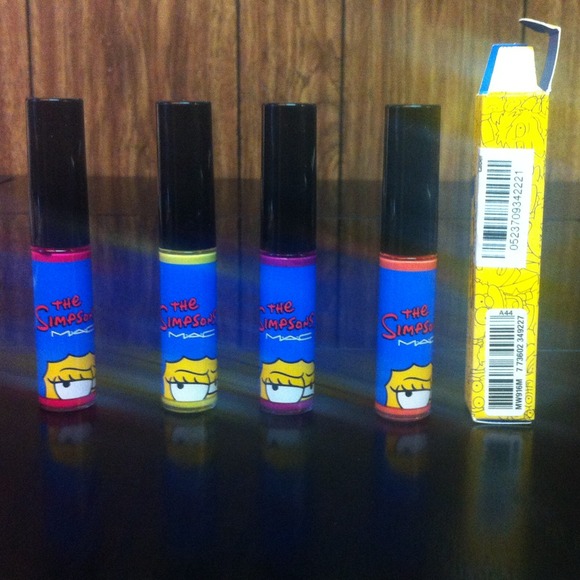 BNIB MAC Simpsons Lip glasses SOLD ON POSHMARK - Picture 2 of 2
