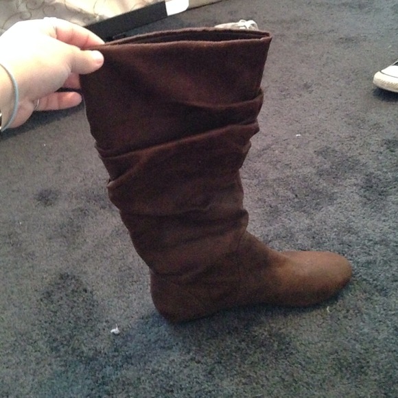 brown calf boots - Picture 2 of 2
