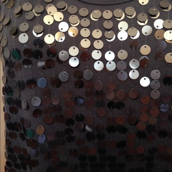 Dark gray sequin top - Picture 3 of 3