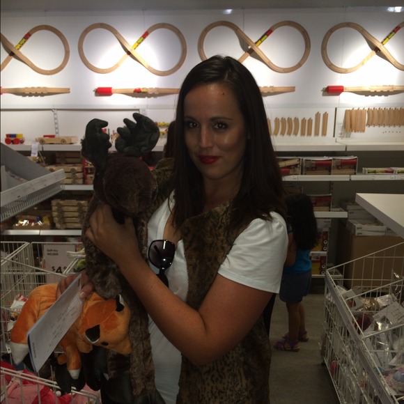 Meet your Seller/Buyer! - Picture 3 of 4