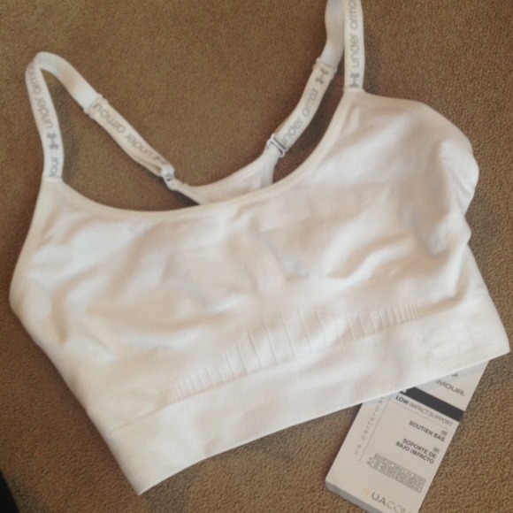 Under armor sports bra