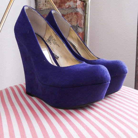 Mossimo Wedges - Picture 3 of 3