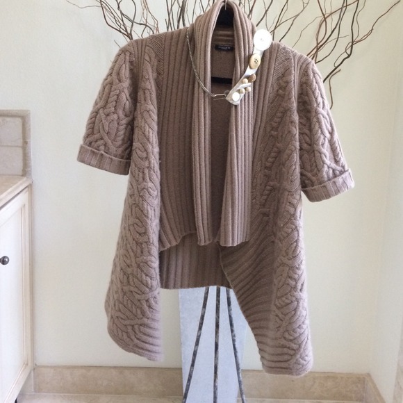 Cable knit Cashmere Sweater