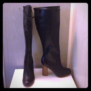 Black Leather Knee High Boots REPORT