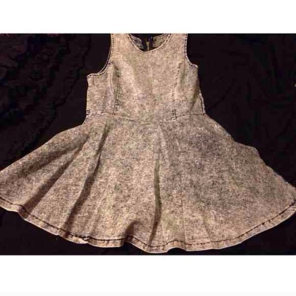 ⛔️SOLD⛔️ - Picture 3 of 3