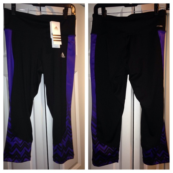 Adidas crop yogas size medium