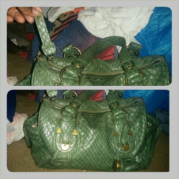 Jessica Simpson handbag