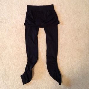 Athleta 2 in One Skirt/Running Pant