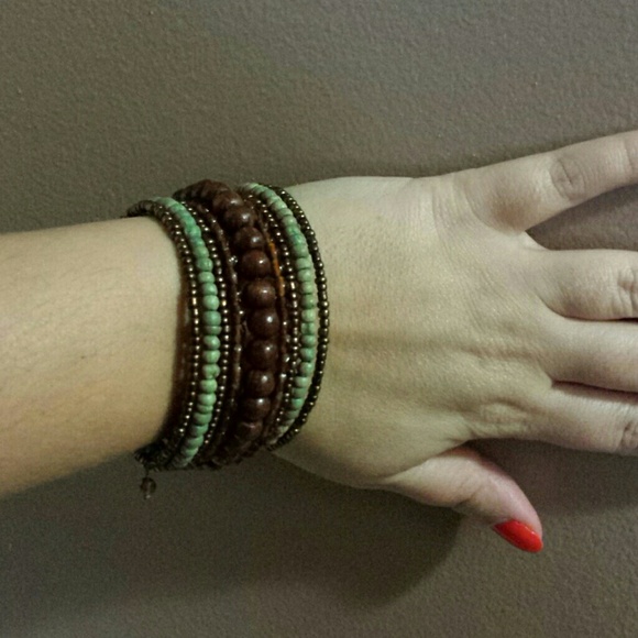 Wooden bead bracelet