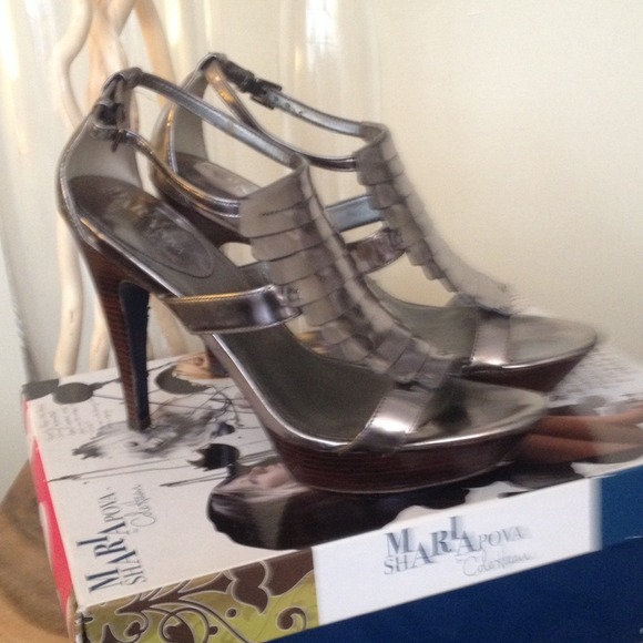 Cole Haan Maria Shariapova Pewter Gladiators 7.5
