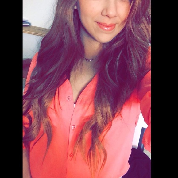 Express crop top - button down - Picture 1 of 3