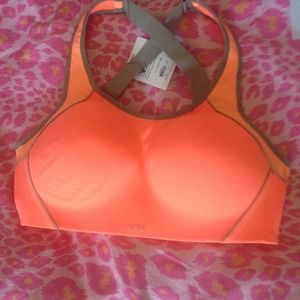 💓SALE💓Victorias Secret VSX Sports Bra Sz 36D