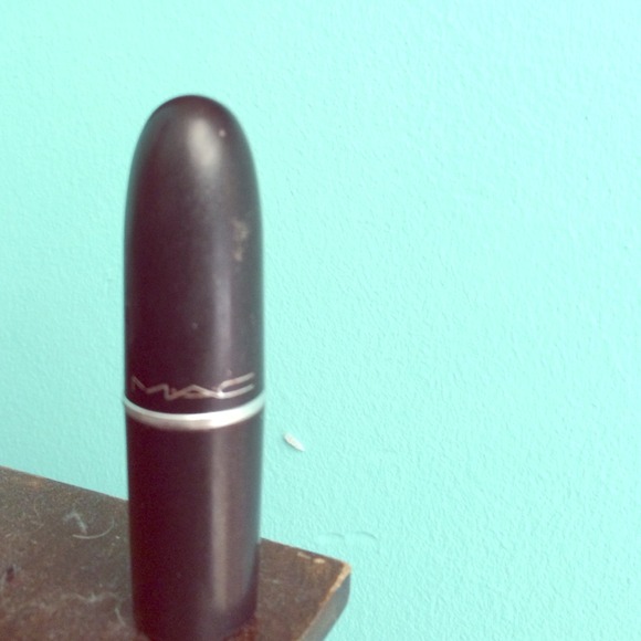 Mac lipstick