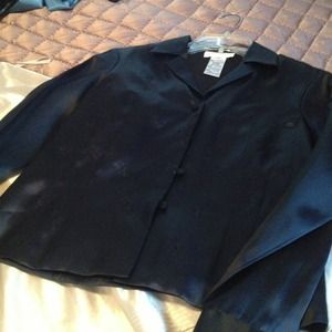 ❌Sold ❌Rena Rowan silk blouse