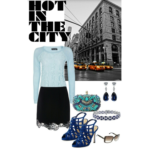 🎉HOST PICK🎉DIVIDED by H&M Lace Top