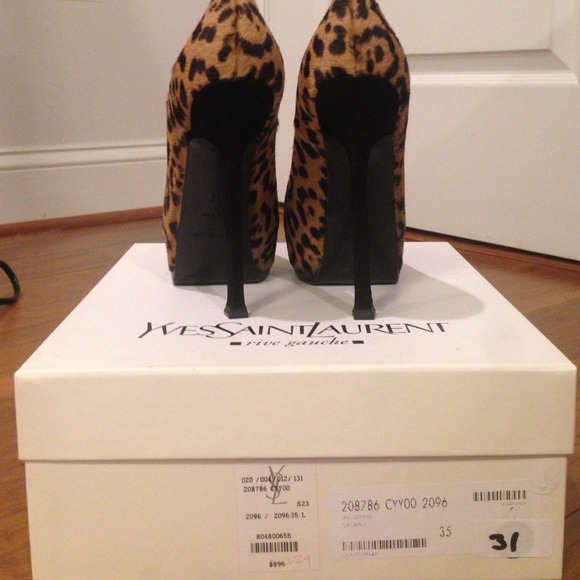 ❌SOLD❌ AUTHENTIC Saint Laurent Tribute Pumps - Picture 3 of 4