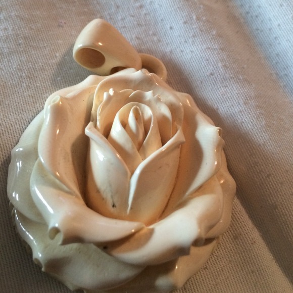 Ivory rose pendant