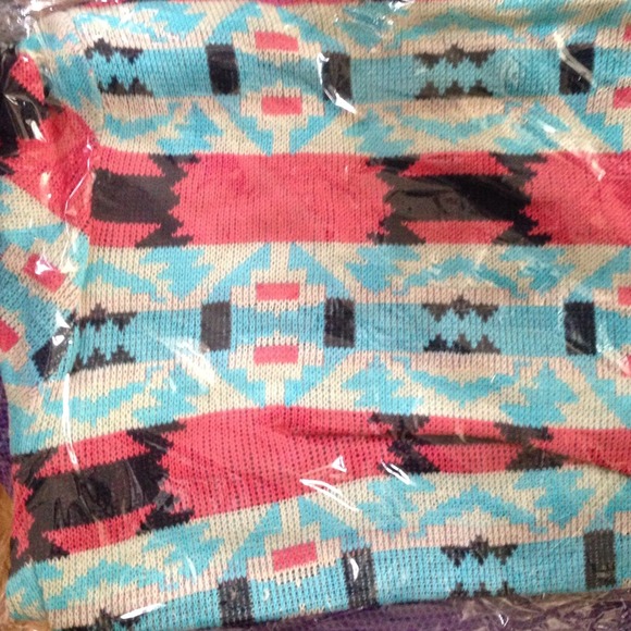 ❌❌SOLD❌❌ Aztec Multicolor Drape Cardigan - Picture 4 of 4