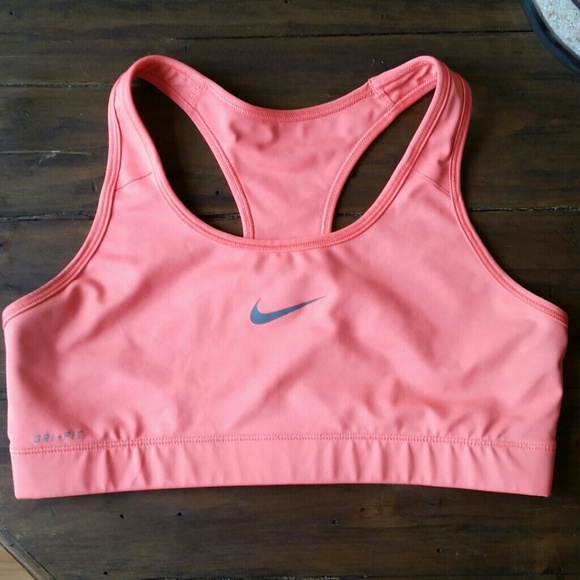CORAL NIKE SPORTS BRA