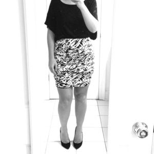 BCBG Black & White Draped-Sleeve Dress - Medium