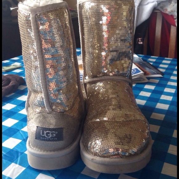 Size 9 silver sparkly uggs