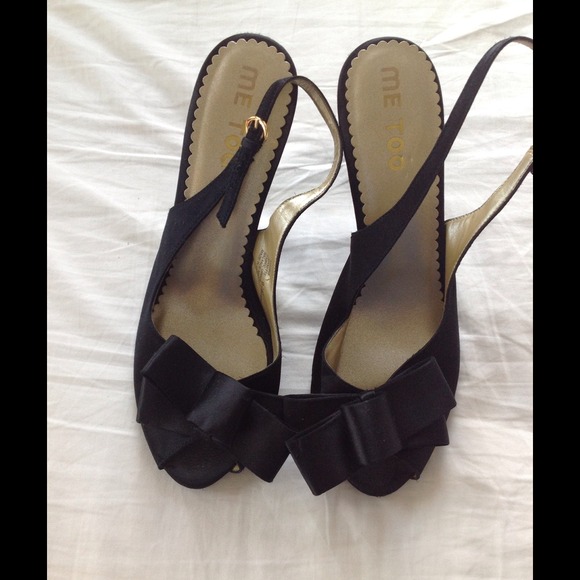 Satin sling back heels with bow detail