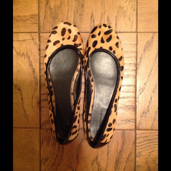 Banana Republic Leopard Flats (Samie) Size 9