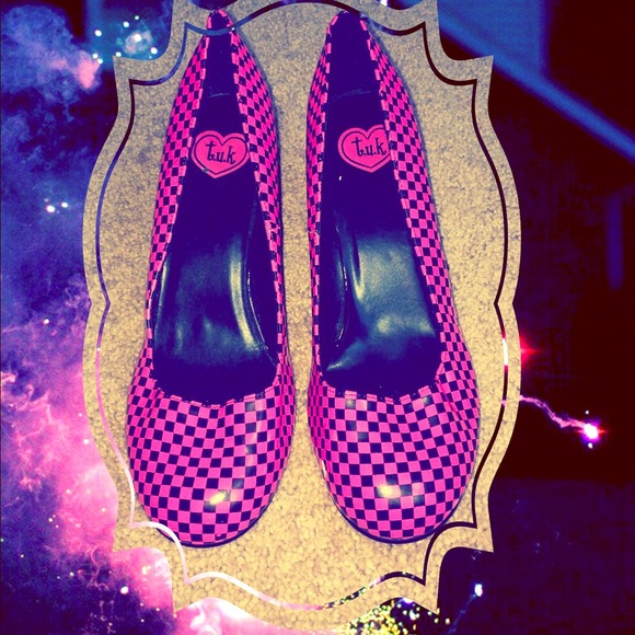 Checkerboard Heels