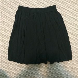 Brandy Melville skirt